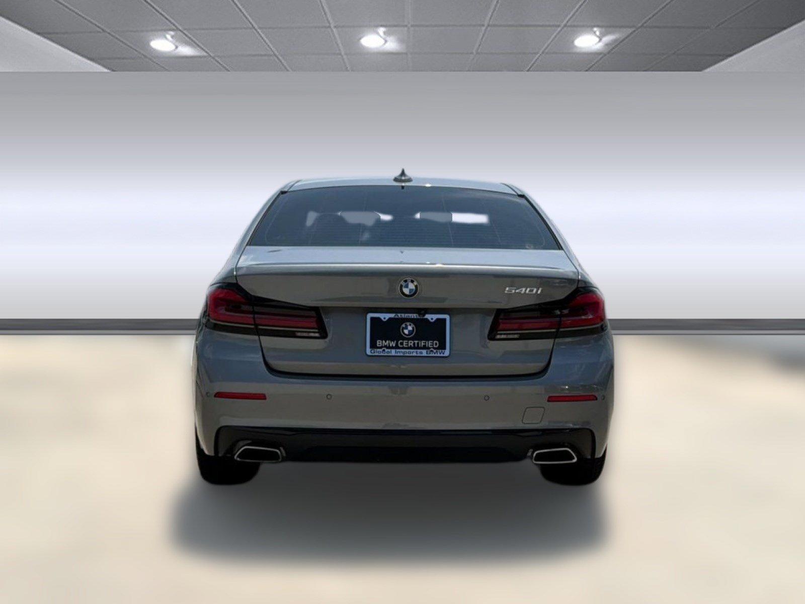 Used 2023 BMW 540i w/ Premium Package RWD image 8