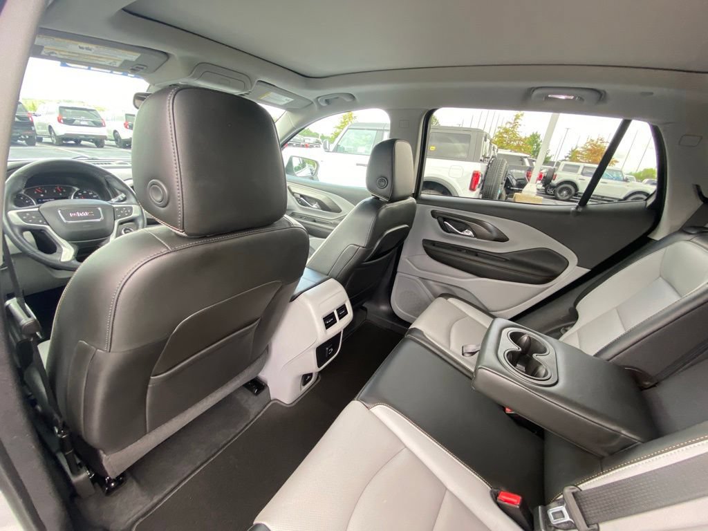 Used 2018 GMC Terrain SLT w/ Preferred Package FWD image 23