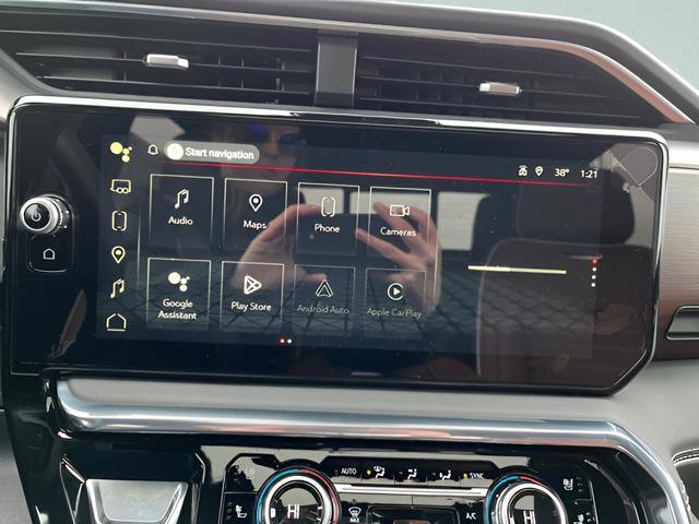 New 2026 GMC Sierra 2500 Denali Ultimate image 16