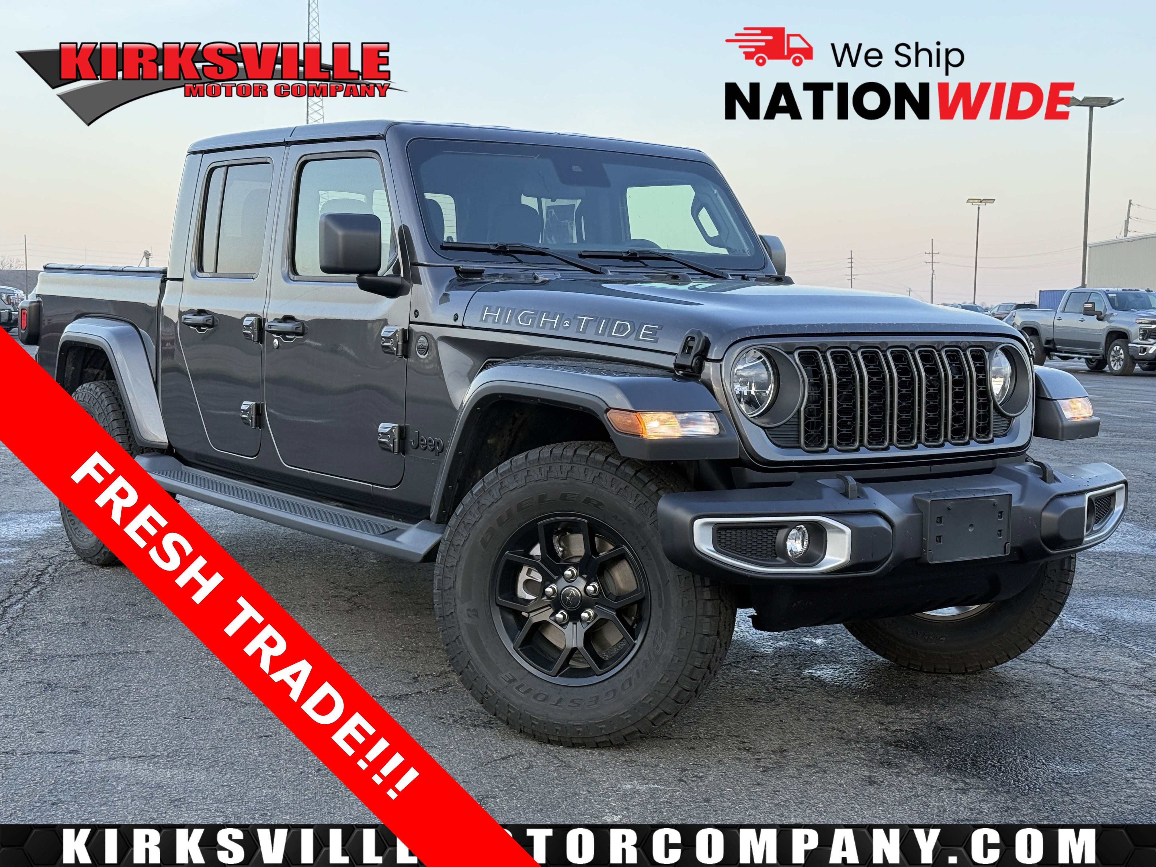 Used 2025 Jeep Gladiator Sport image 1