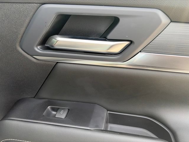 New 2027 GMC Terrain Elevation w/ Elevation Premium Package AWD/4WD image 31