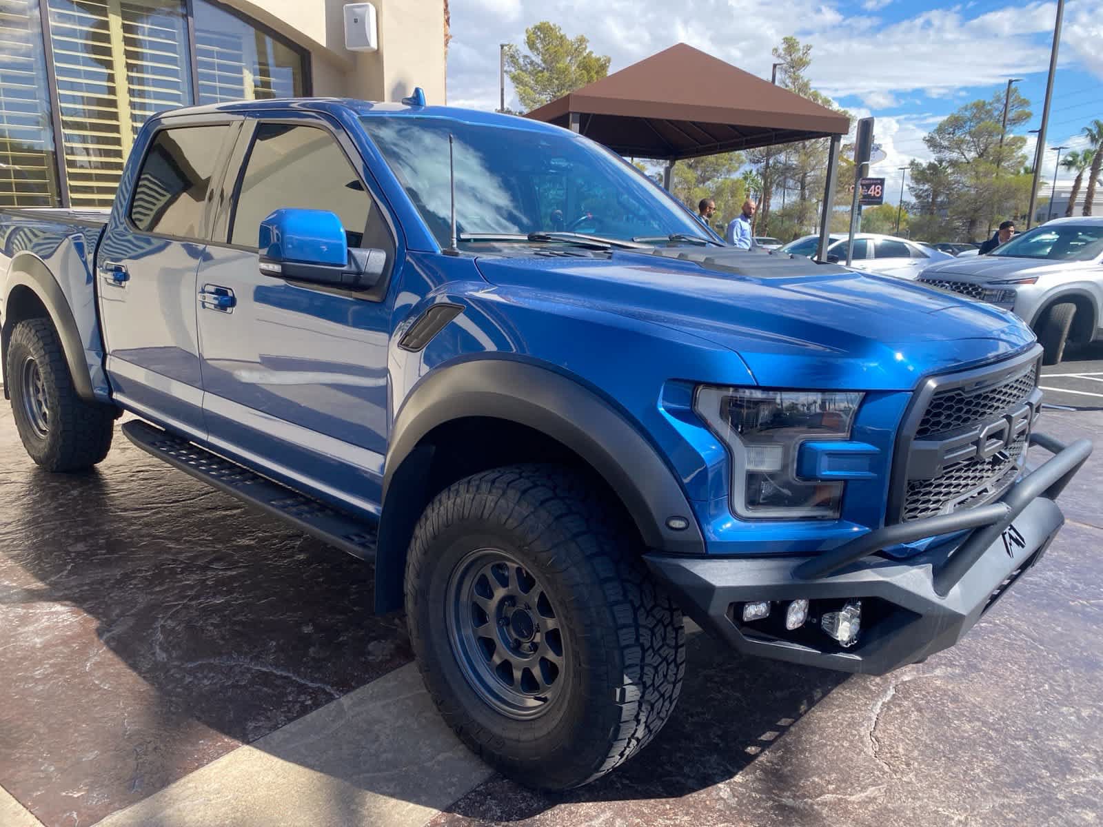 Used 2020 Ford F150 Raptor w/ Equipment Group 802A Luxury AWD/4WD image 2
