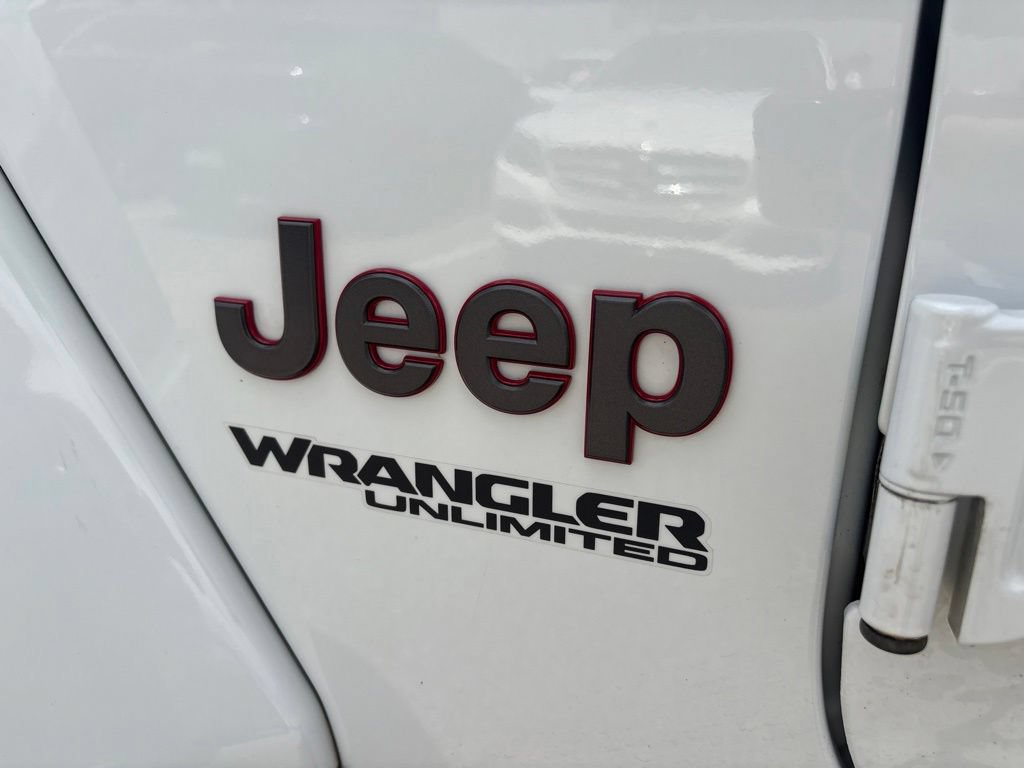 Used 2018 Jeep Wrangler Unlimited Rubicon AWD/4WD image 11