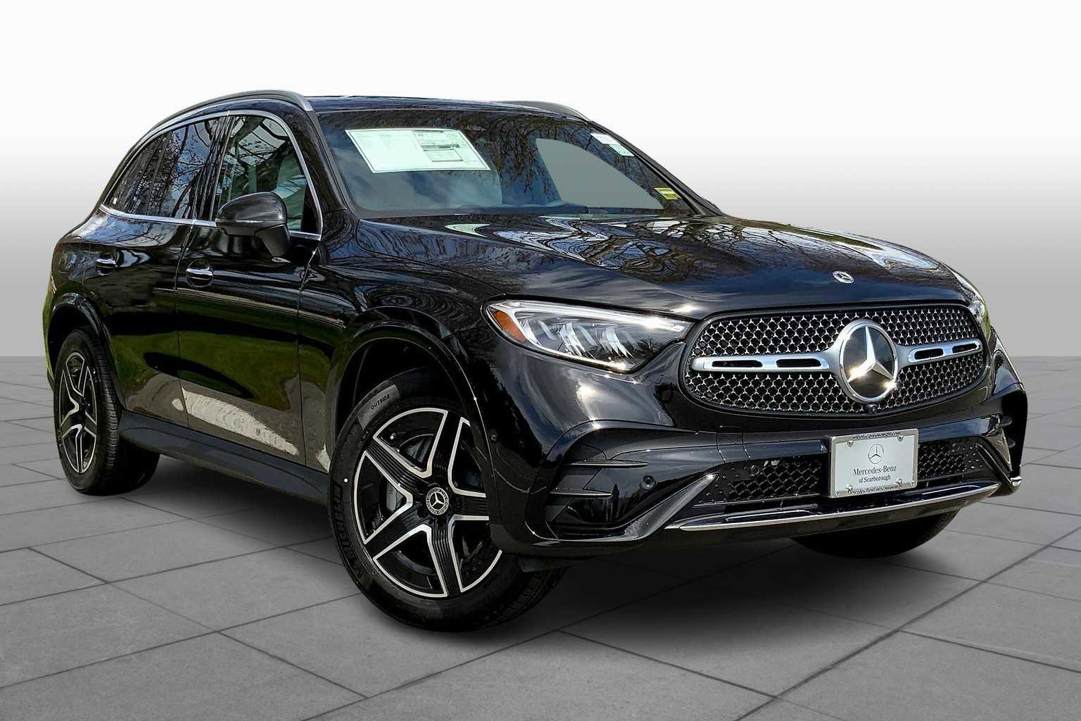 Used 2025 Mercedes-Benz GLC 300 4MATIC image 2
