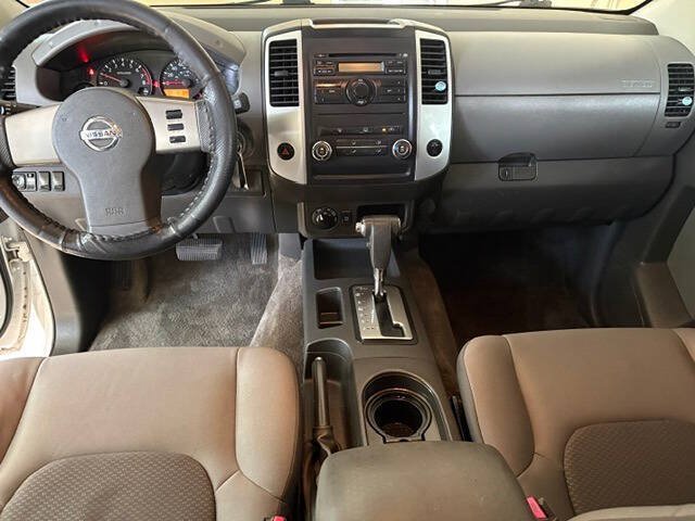 Used 2011 Nissan Xterra S w/ 4X4 Value Package image 10