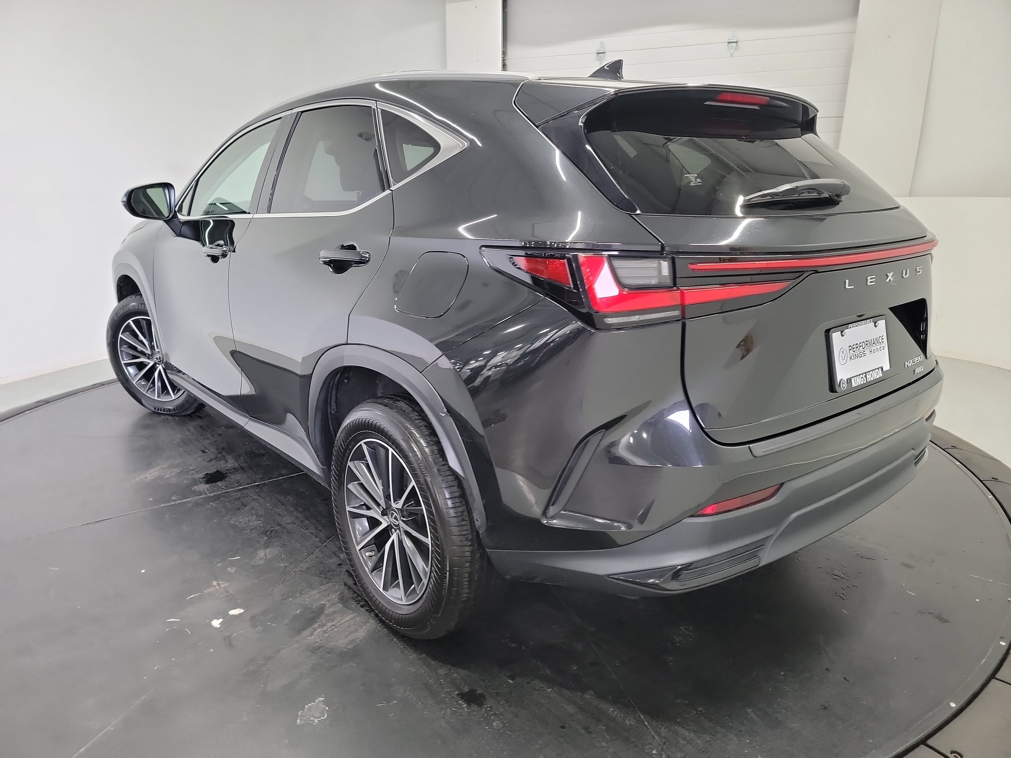 Used 2023 Lexus NX 350 AWD image 6