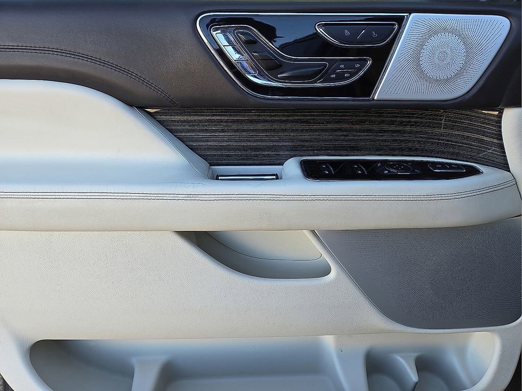 Used 2023 Lincoln Navigator Black Label image 20