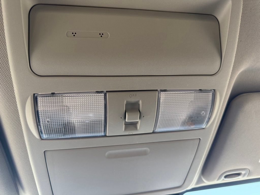 Used 2024 Nissan Frontier SV w/ SV Convenience Package RWD image 27