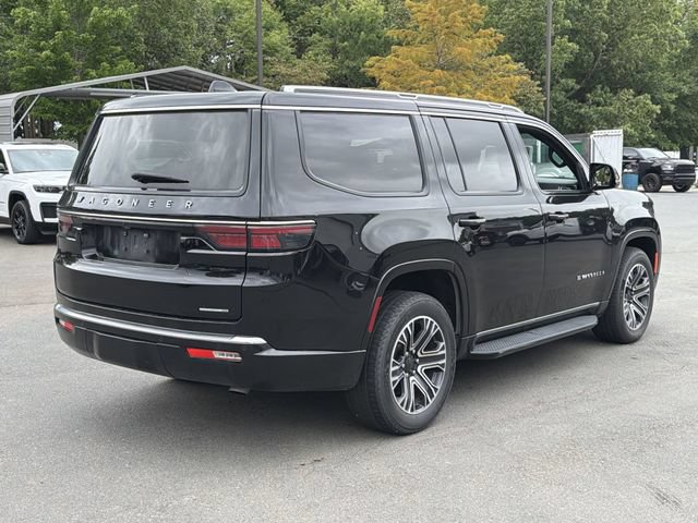 Used 2024 Jeep Wagoneer Series II w/ Flexible Seating Group AWD/4WD image 5