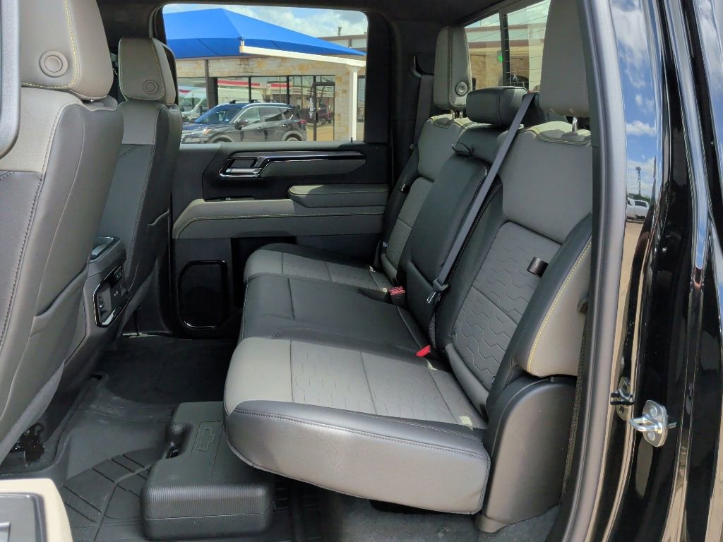 New 2026 Chevrolet Silverado 2500 ZR2 AWD/4WD image 38