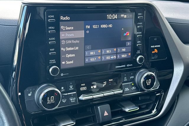 Certified 2022 Toyota Highlander XLE AWD/4WD image 24
