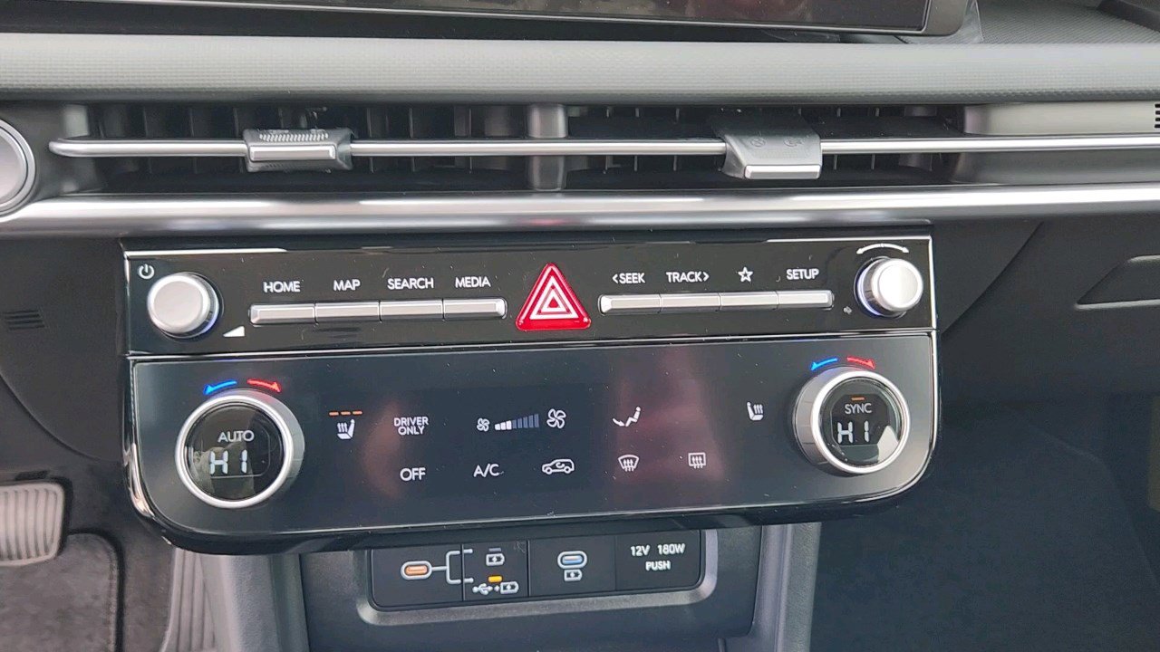 New 2025 Hyundai Tucson Blue image 17