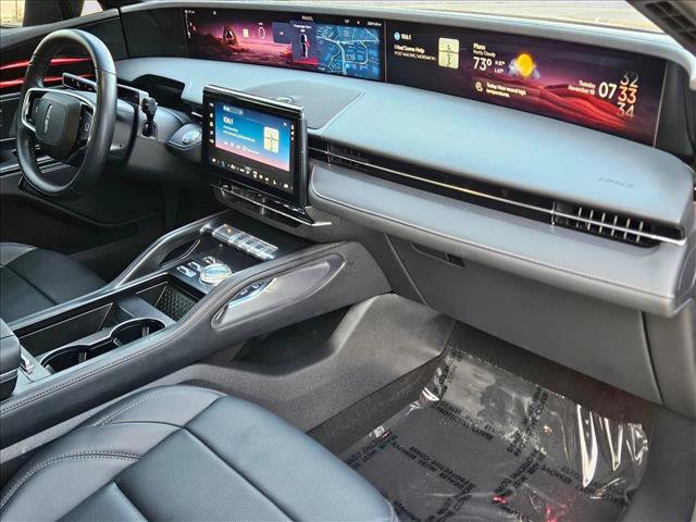 Used 2024 Lincoln Nautilus Premier w/ Jet Appearance Package image 21