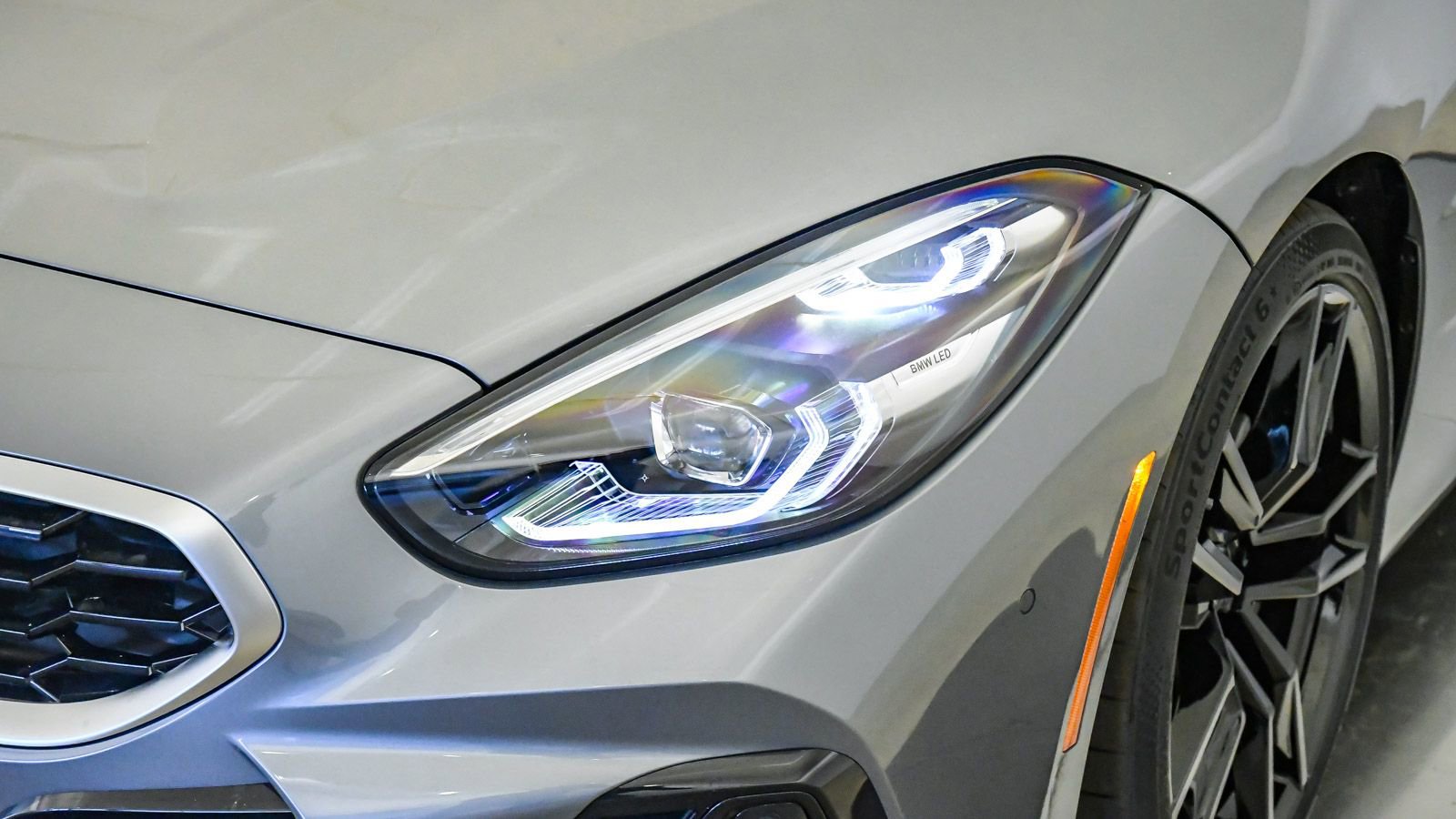 New 2026 BMW Z4 sDrive30i w/ Premium Package image 9