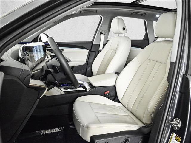 Certified 2025 Audi Q5 Premium Plus w/ Premium Plus image 17