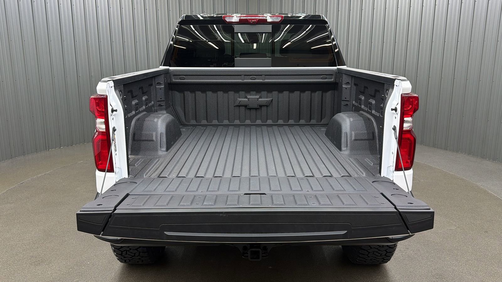 Used 2026 Chevrolet Silverado 1500 ZR2 AWD/4WD image 17