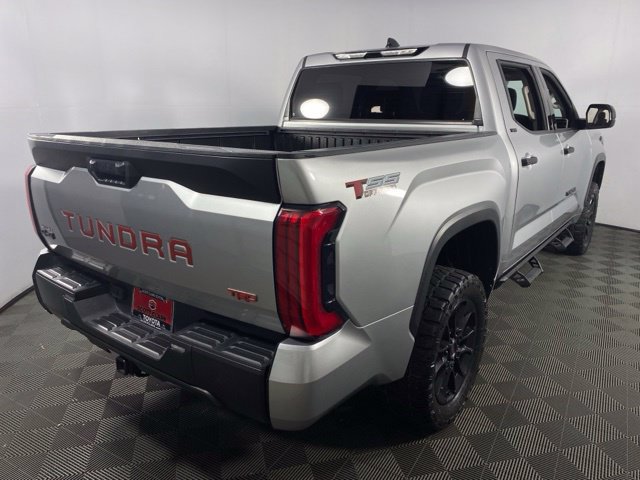 Used 2022 Toyota Tundra SR5 AWD/4WD image 8