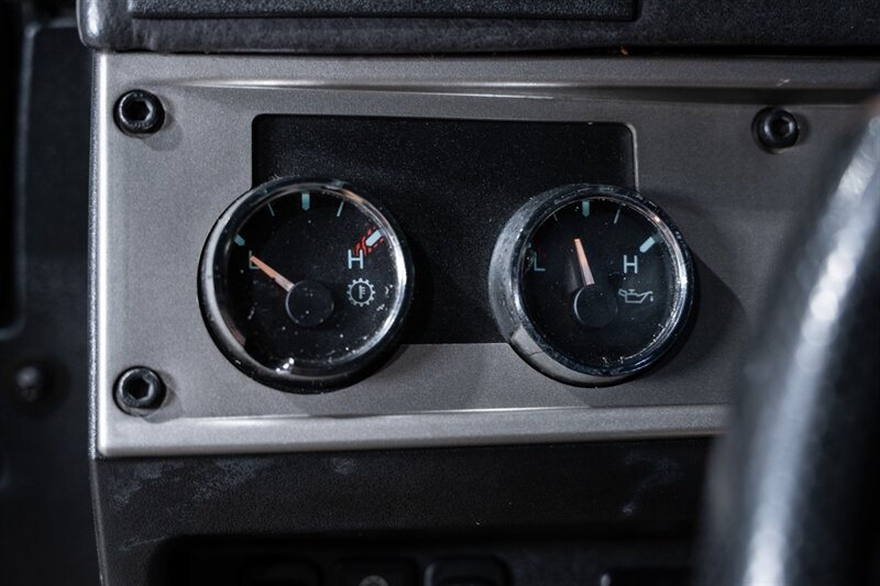 Used 2006 HUMMER H1 4-Door Wagon AWD/4WD image 24