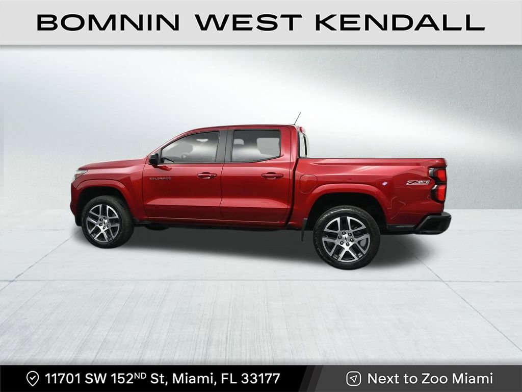 Used 2023 Chevrolet Colorado Z71 w/ Z71 Convenience Package 2 image 2