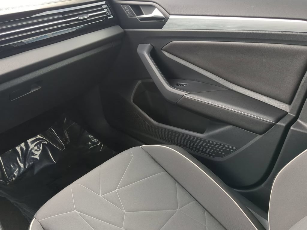 New 2026 Volkswagen Jetta Sport FWD image 15