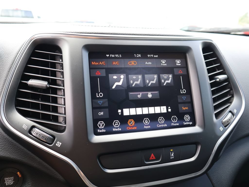 Used 2022 Jeep Cherokee Latitude Lux AWD/4WD image 32