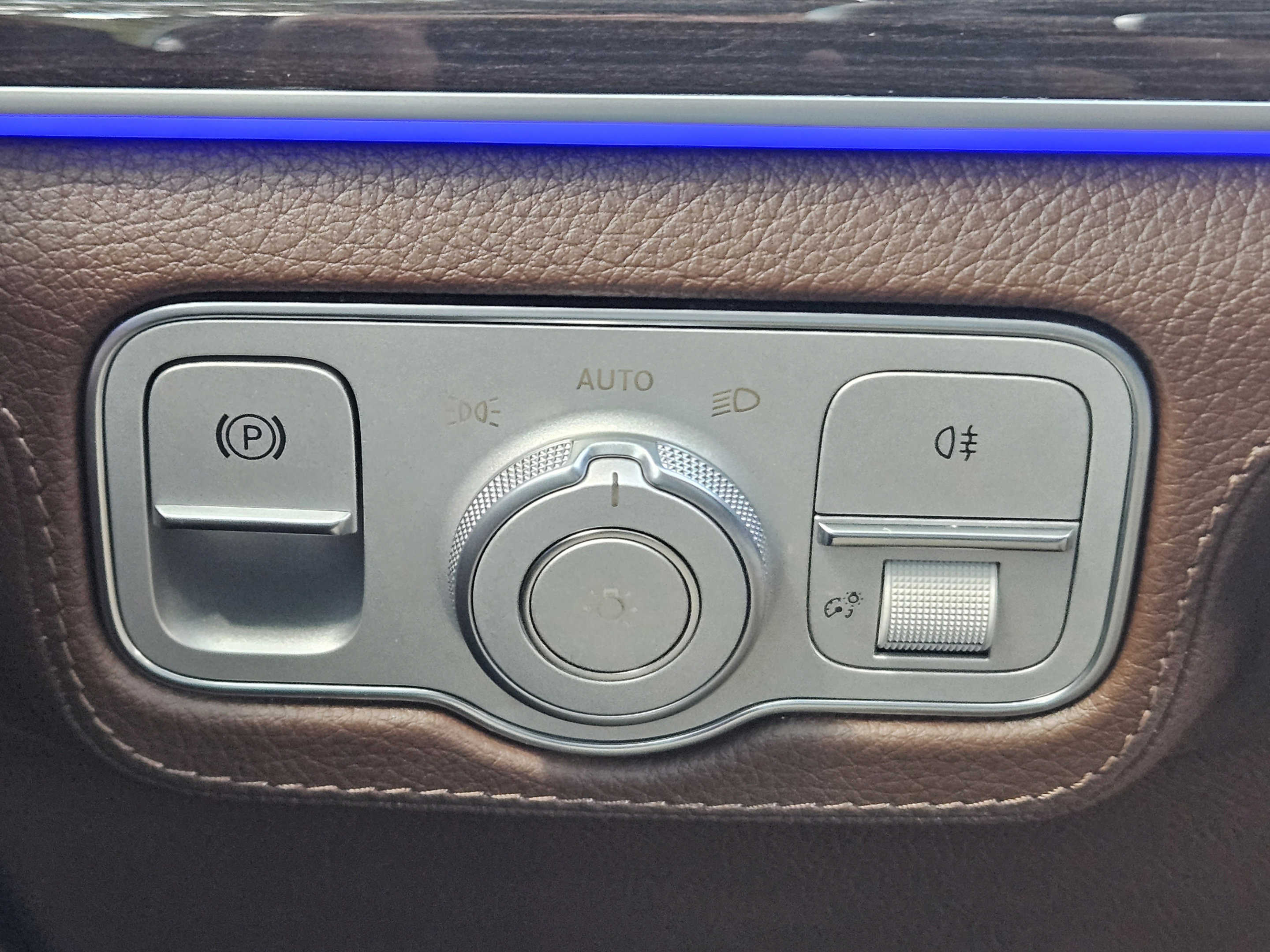 Certified 2024 Mercedes-Benz GLE 450 4MATIC image 14