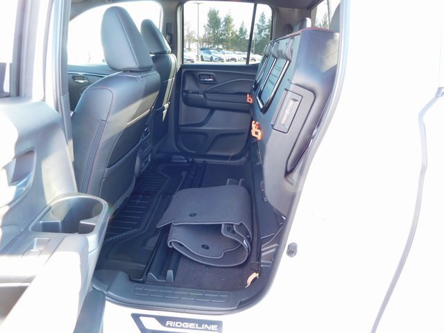 New 2026 Honda Ridgeline Black Edition image 29