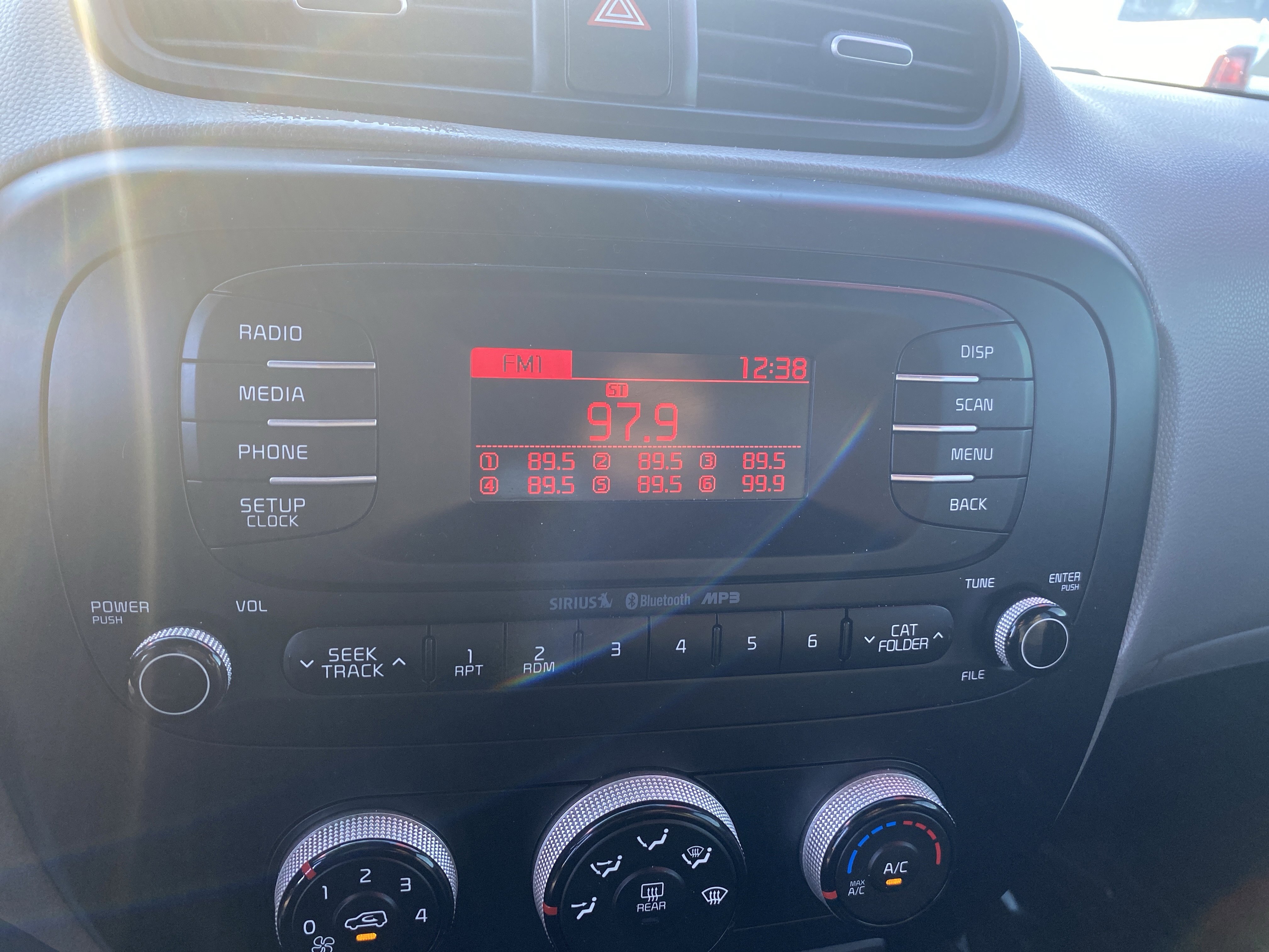 Used 2016 Kia Soul image 14