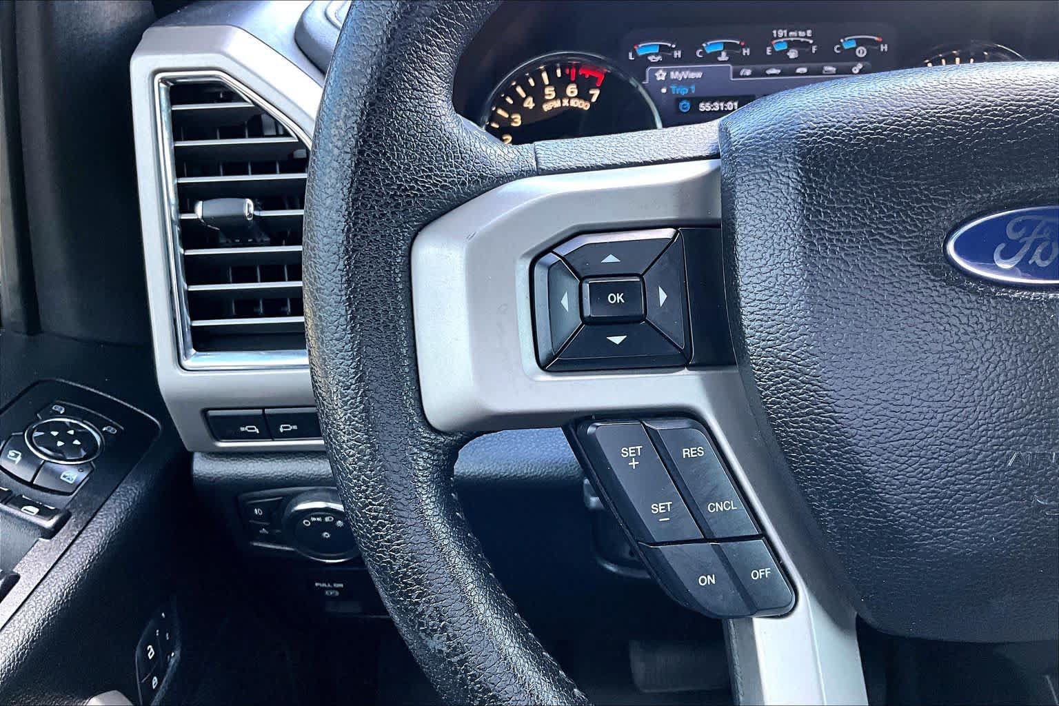 Used 2015 Ford F150 Lariat RWD image 25