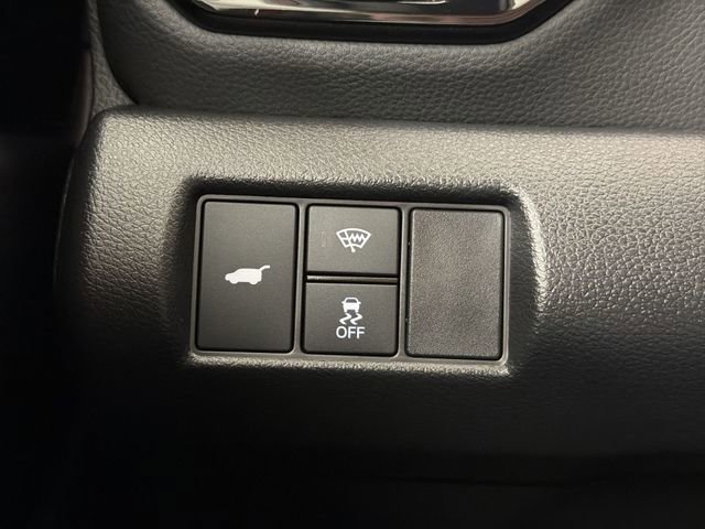 Used 2025 Honda Pilot TrailSport image 30