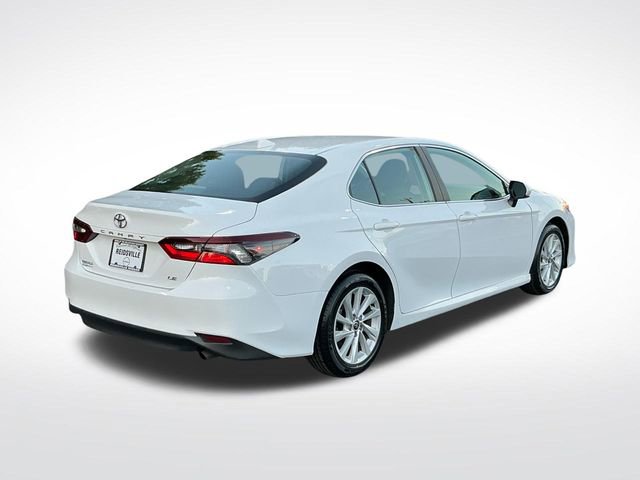 Used 2024 Toyota Camry LE image 7