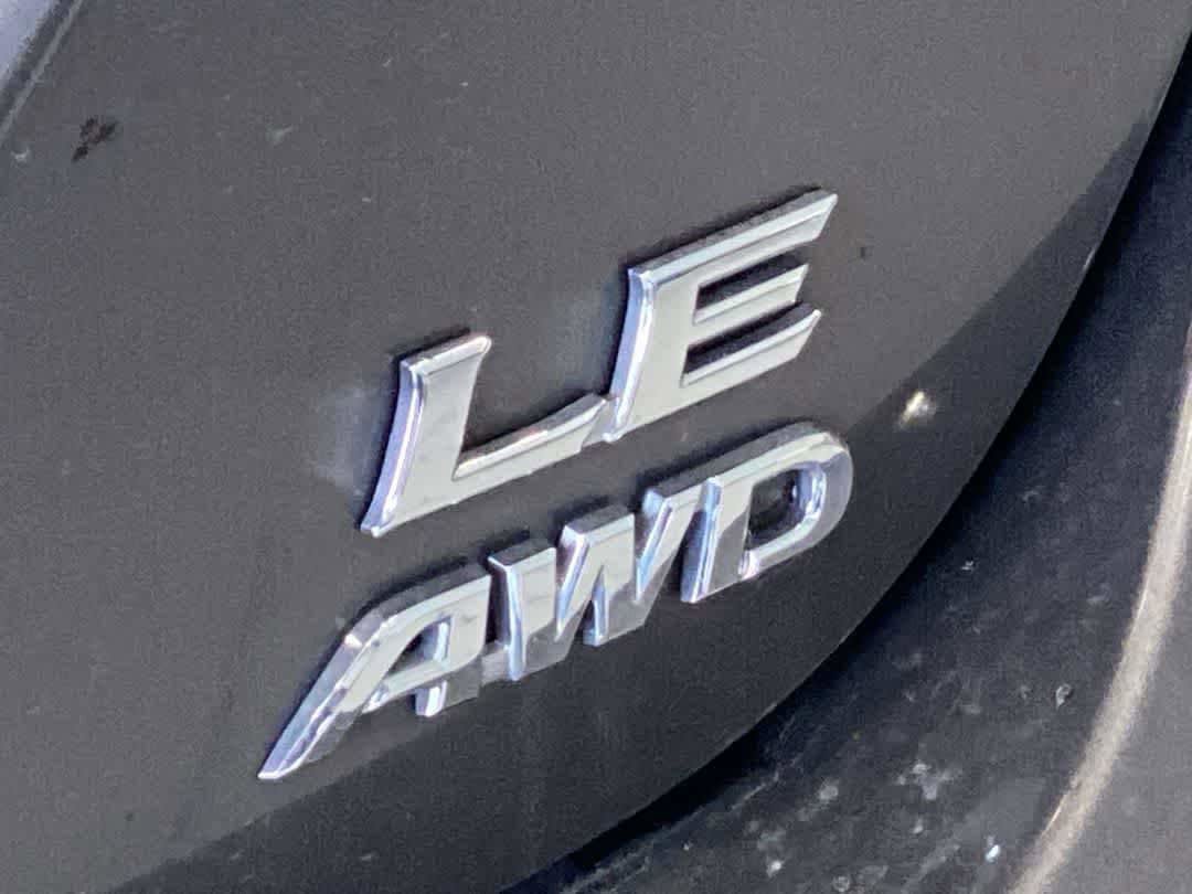 Certified 2022 Toyota Camry LE AWD/4WD image 11