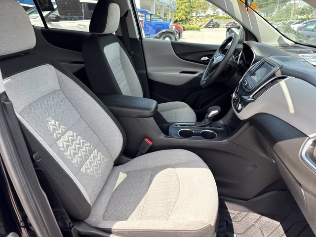 Used 2024 Chevrolet Equinox LS w/ LS Convenience Package FWD image 22