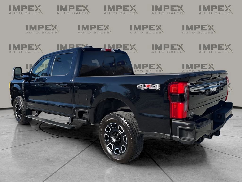 Used 2025 Ford F250 Platinum AWD/4WD image 3