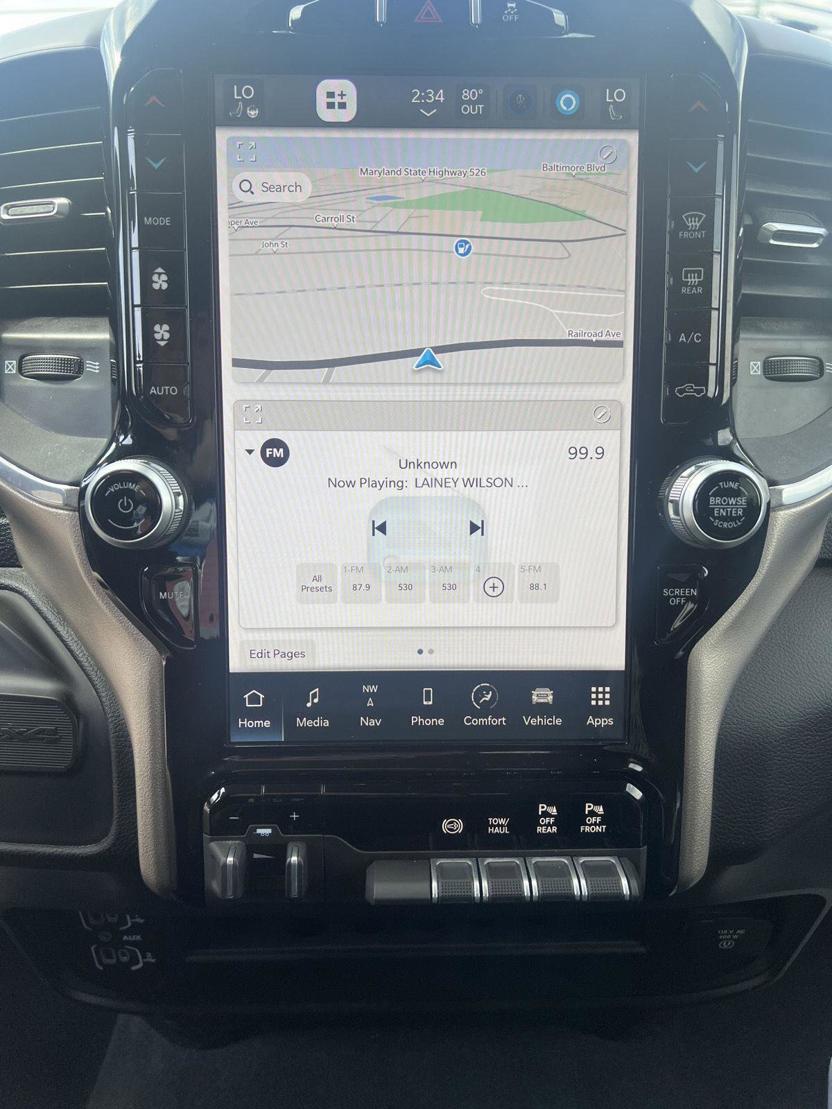 Used 2024 RAM 2500 Laramie image 11