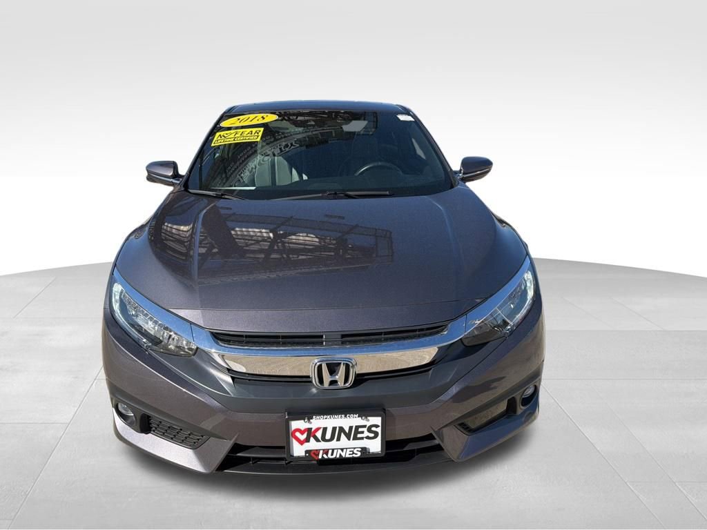 Used 2018 Honda Civic Touring image 2
