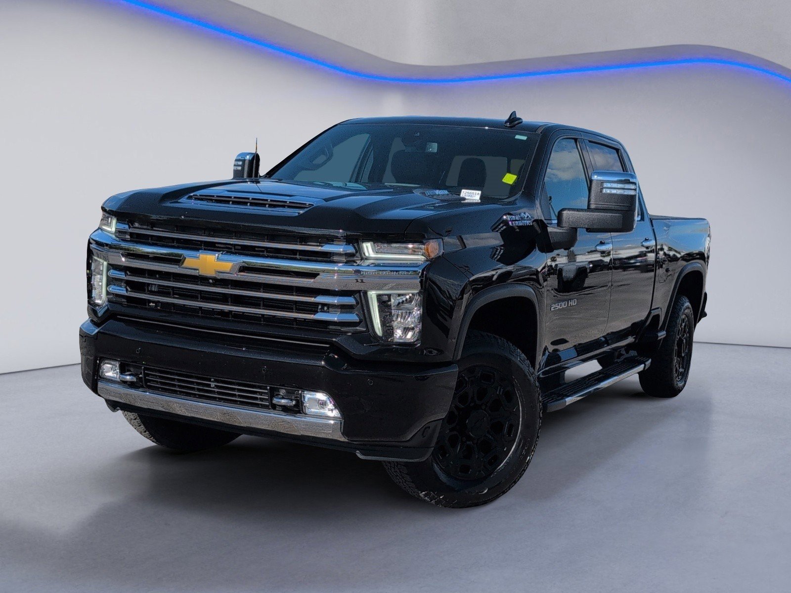 Certified 2023 Chevrolet Silverado 2500 High Country w/ Safety Package II image 2