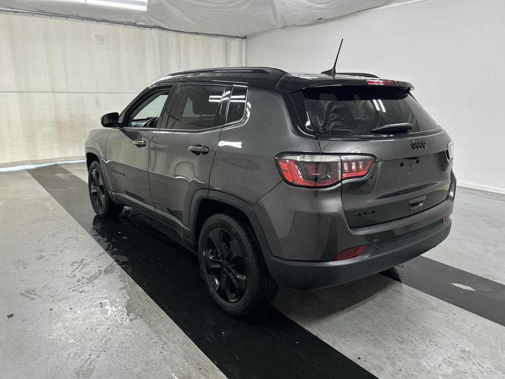 Used 2021 Jeep Compass Latitude w/ Sun and Sound Group AWD/4WD image 7