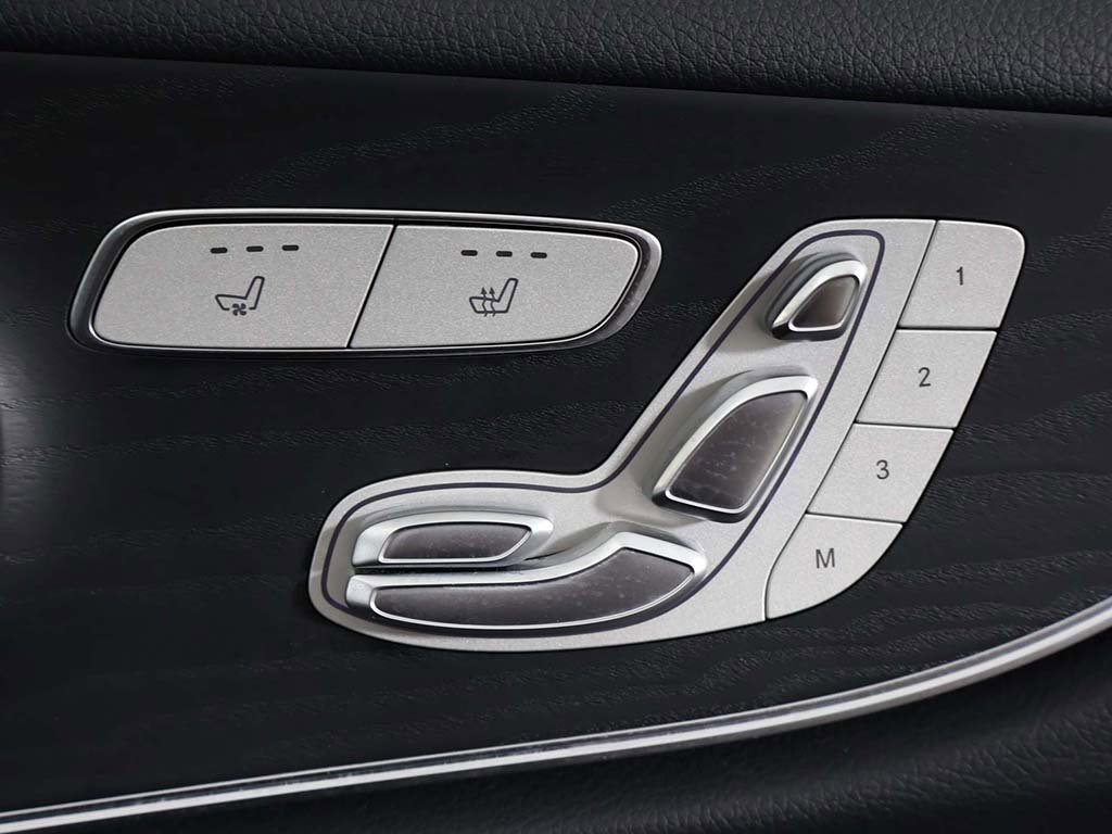 Used 2023 Mercedes-Benz E 450 4MATIC Coupe image 35