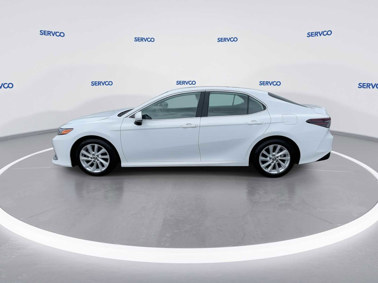 Used 2023 Toyota Camry LE image 6