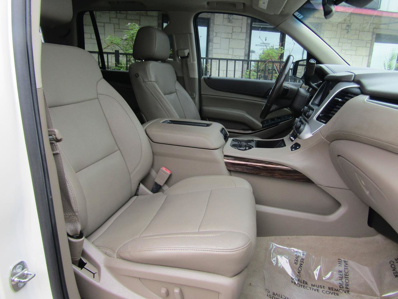 Used 2015 GMC Yukon SLT w/ HD Trailering Package RWD image 13