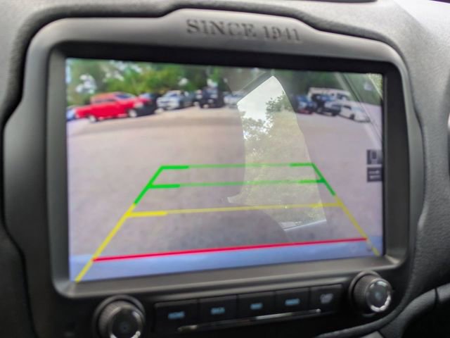 Used 2020 Jeep Renegade Sport w/ UConnect 7.0 Group image 21