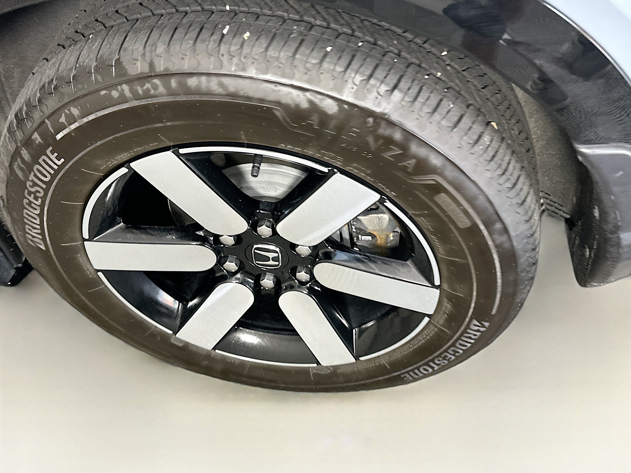 Used 2024 Honda Prologue Touring image 11