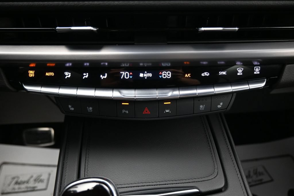 Used 2025 Cadillac XT4 Sport FWD image 20