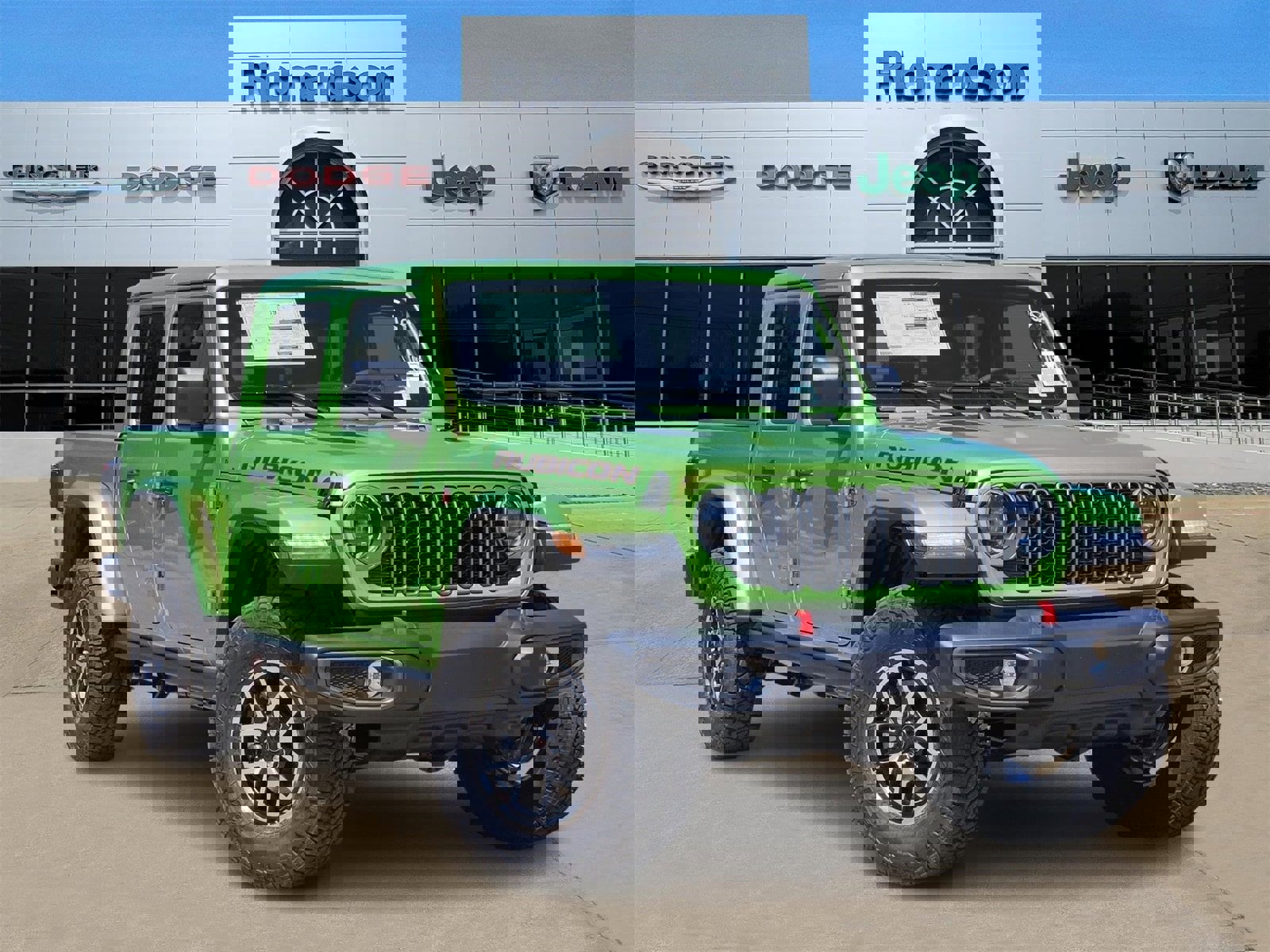 New 2025 Jeep Gladiator Rubicon w/ Convenience Group