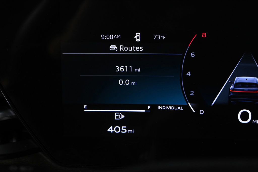 Used 2025 Audi Q5 Premium AWD/4WD image 11