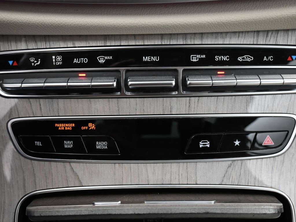 Used 2023 Mercedes-Benz E 450 E 450 image 16