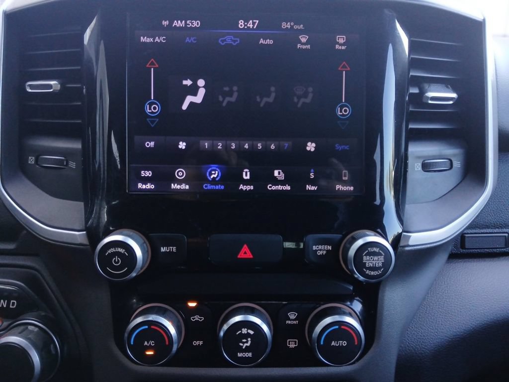 Used 2019 RAM 1500 Big Horn AWD/4WD image 4