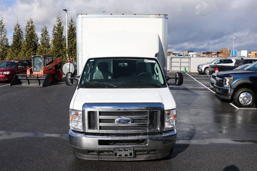 New 2025 Ford E-450 and Econoline 450 Super Duty w/ Power Equipment Group RWD image 4