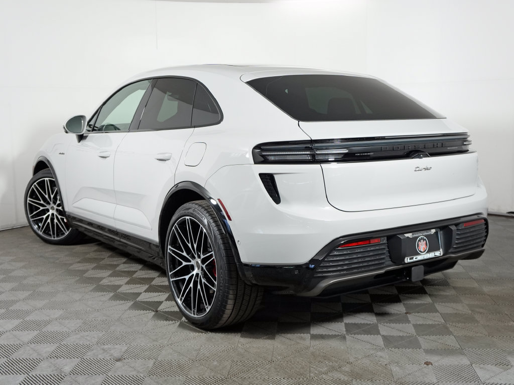 Used 2026 Porsche Macan Turbo Electric AWD/4WD image 3